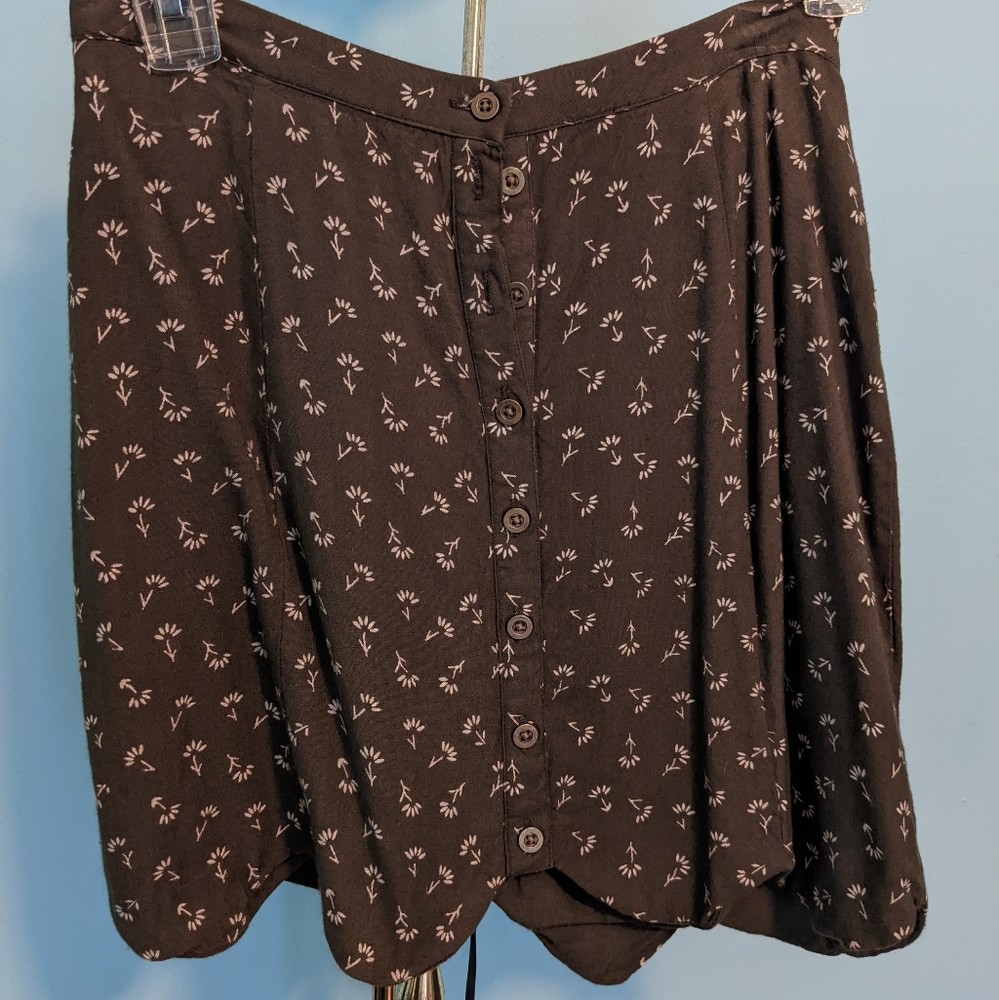 Olive Green Scalloped Mini Skirt